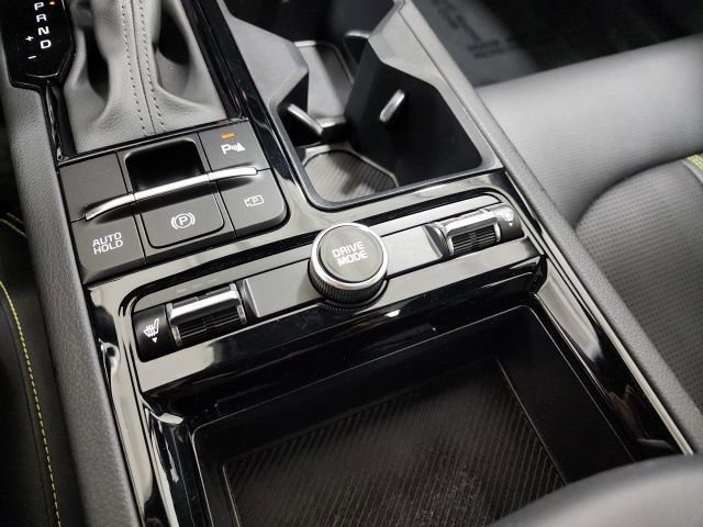 Used 2025 Kia K5 GT image 34