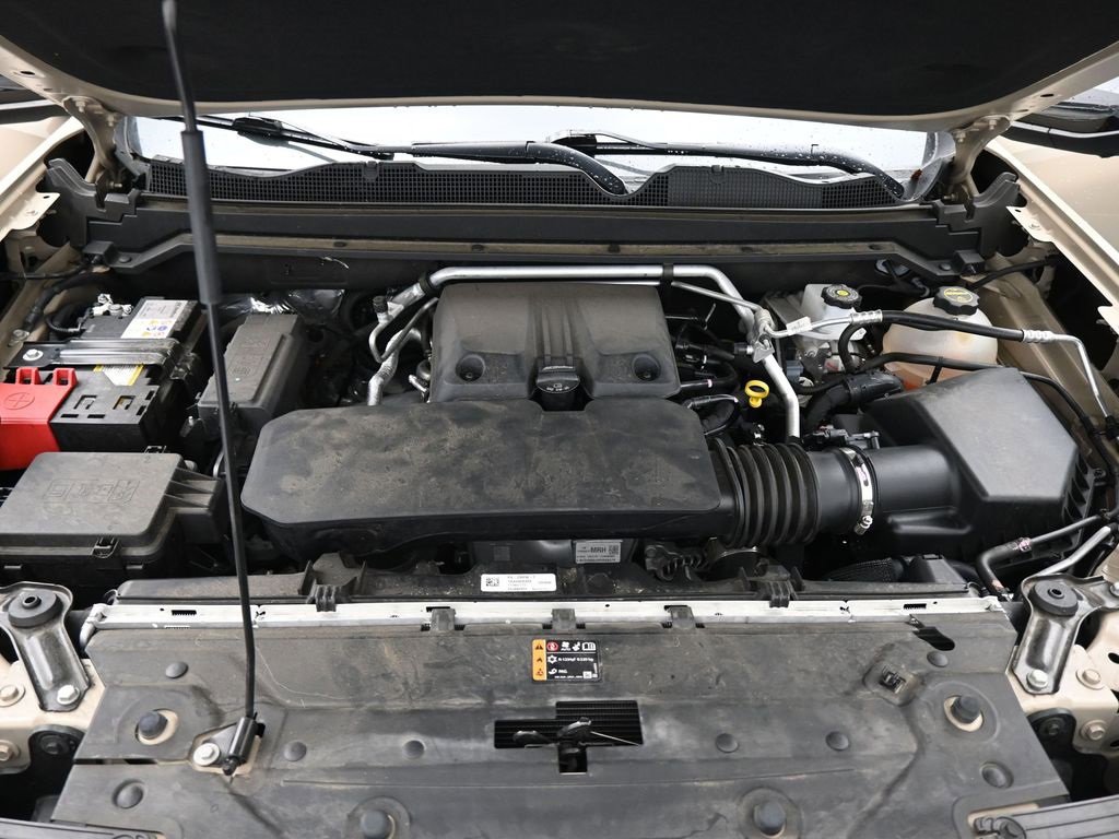 Used 2024 GMC Canyon AT4X image 24