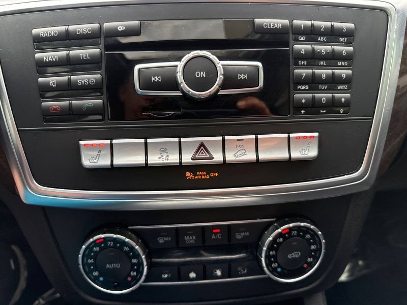 Used 2014 Mercedes-Benz ML 350 4MATIC w/ Premium 1 Package image 28