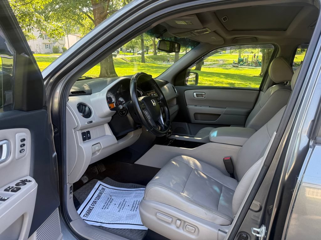 Used 2012 Honda Pilot Touring image 13