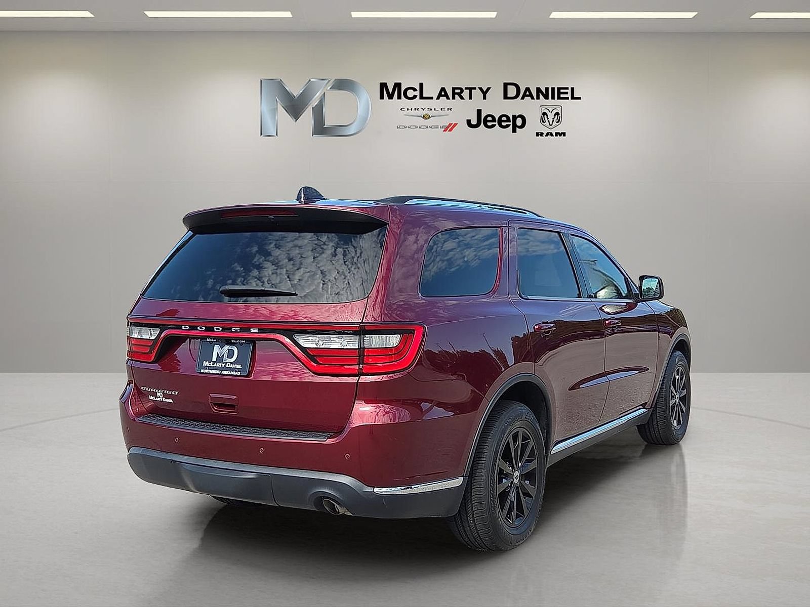 Used 2023 Dodge Durango SXT Launch Edition RWD image 5