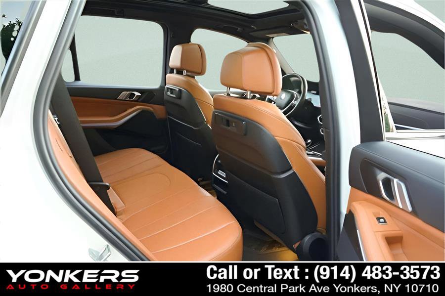 Used 2022 BMW X5 xDrive40i AWD/4WD image 39