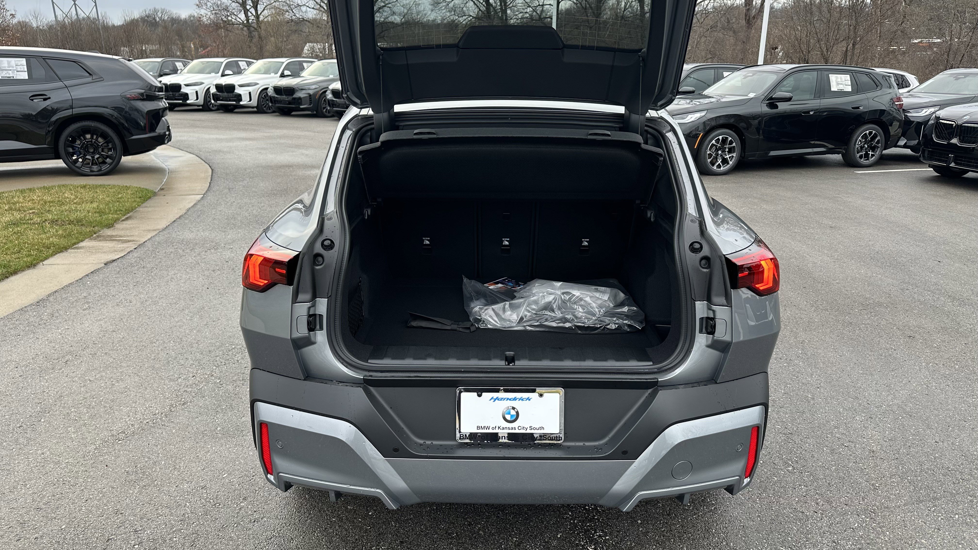 Used 2026 BMW X2 xDrive28i w/ Technology Package AWD/4WD image 30