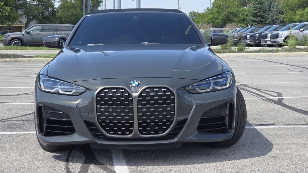 Used 2022 BMW 440i xDrive Convertible w/ M Carbon Exterior Package AWD/4WD image 3