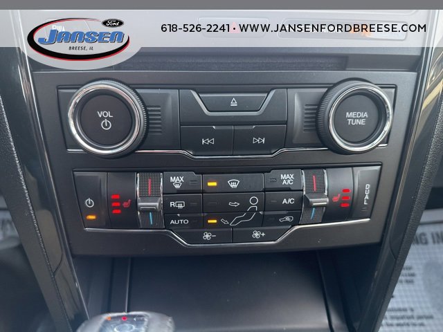 Used 2017 Ford Explorer XLT w/ Equipment Group 202A image 21