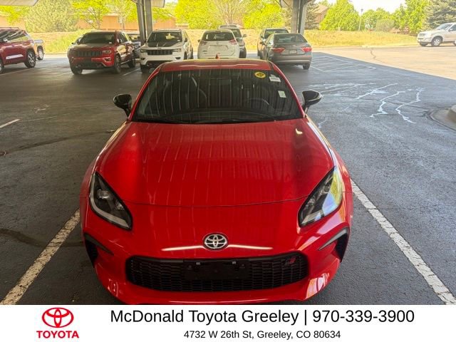 Used 2025 Toyota GR86 Premium w/ ALL Weather Mat Package (TMS) RWD image 3
