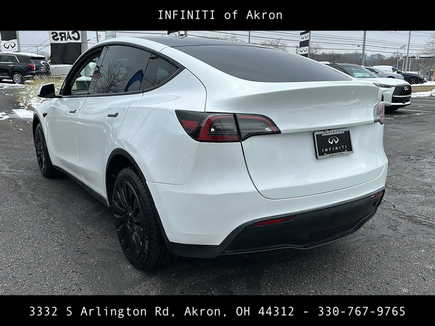 Used 2022 Tesla Model Y Long Range image 10