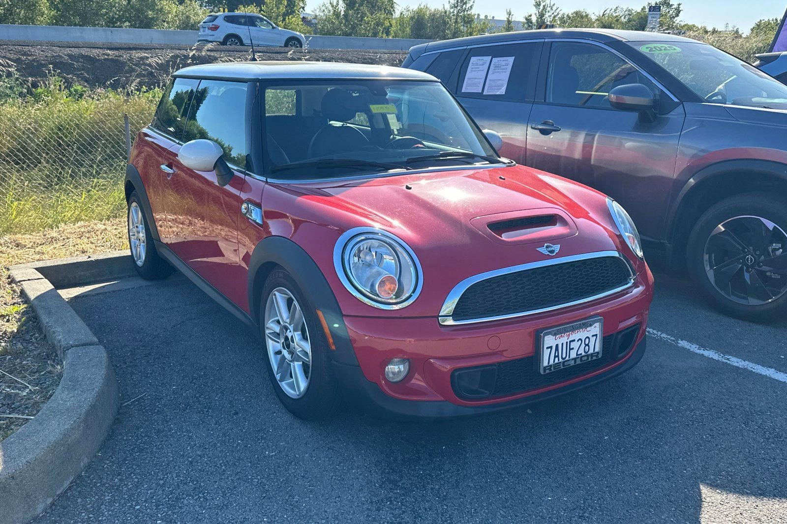 Used 2013 MINI Cooper S FWD image 2