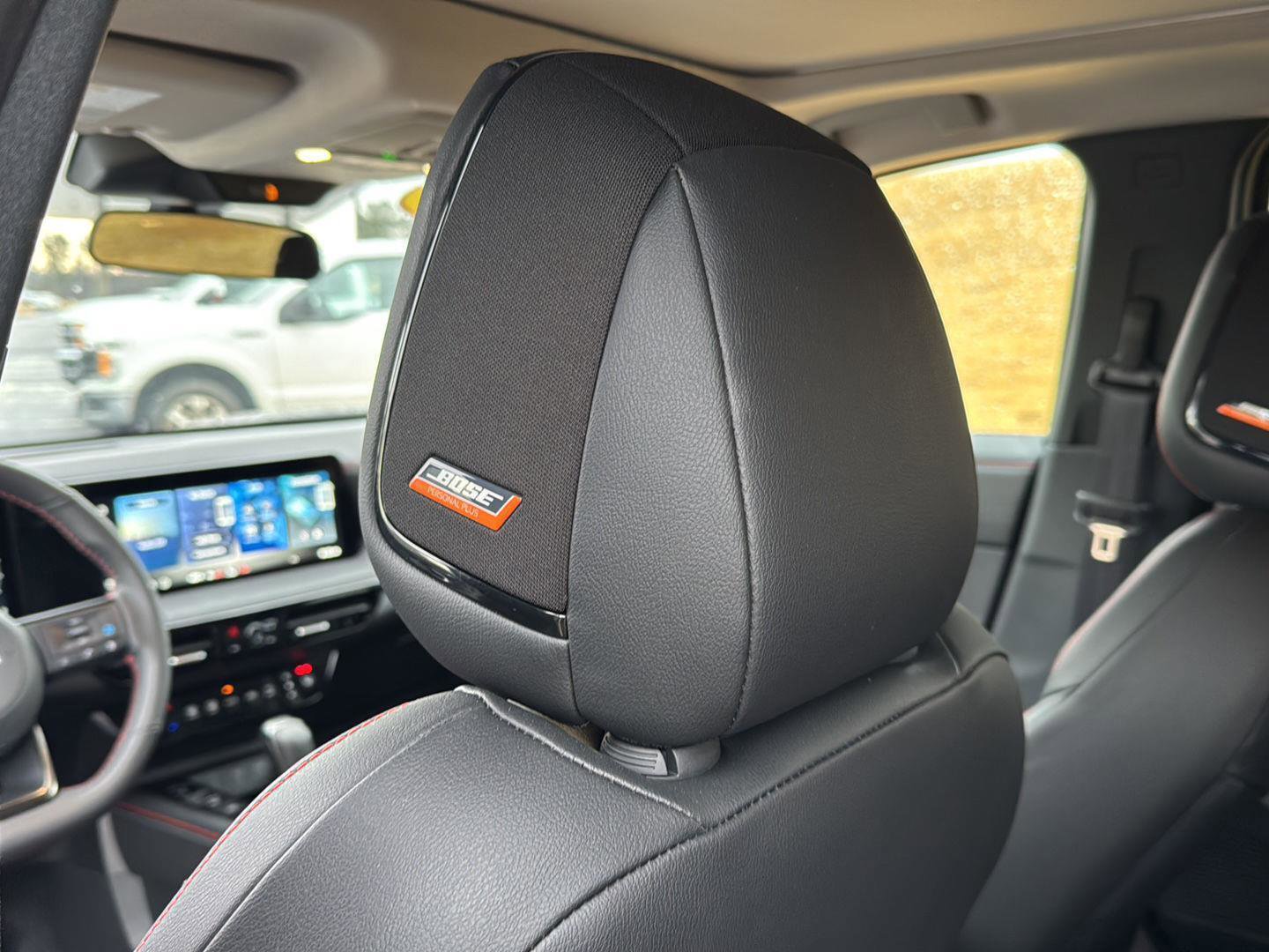 Used 2026 Nissan Kicks SR w/ SR Premium Package image 17