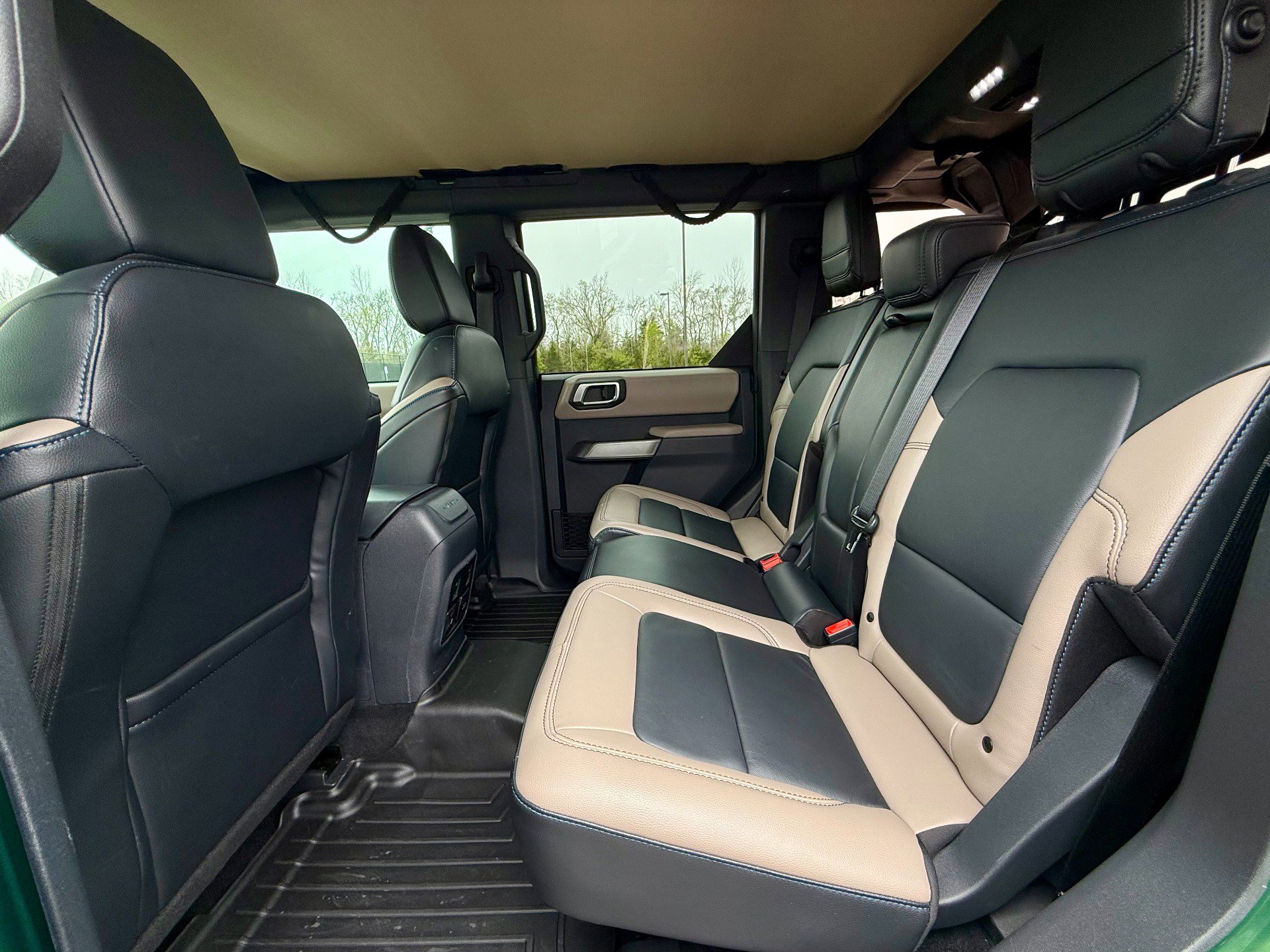 Used 2022 Ford Bronco Wildtrak AWD/4WD image 14