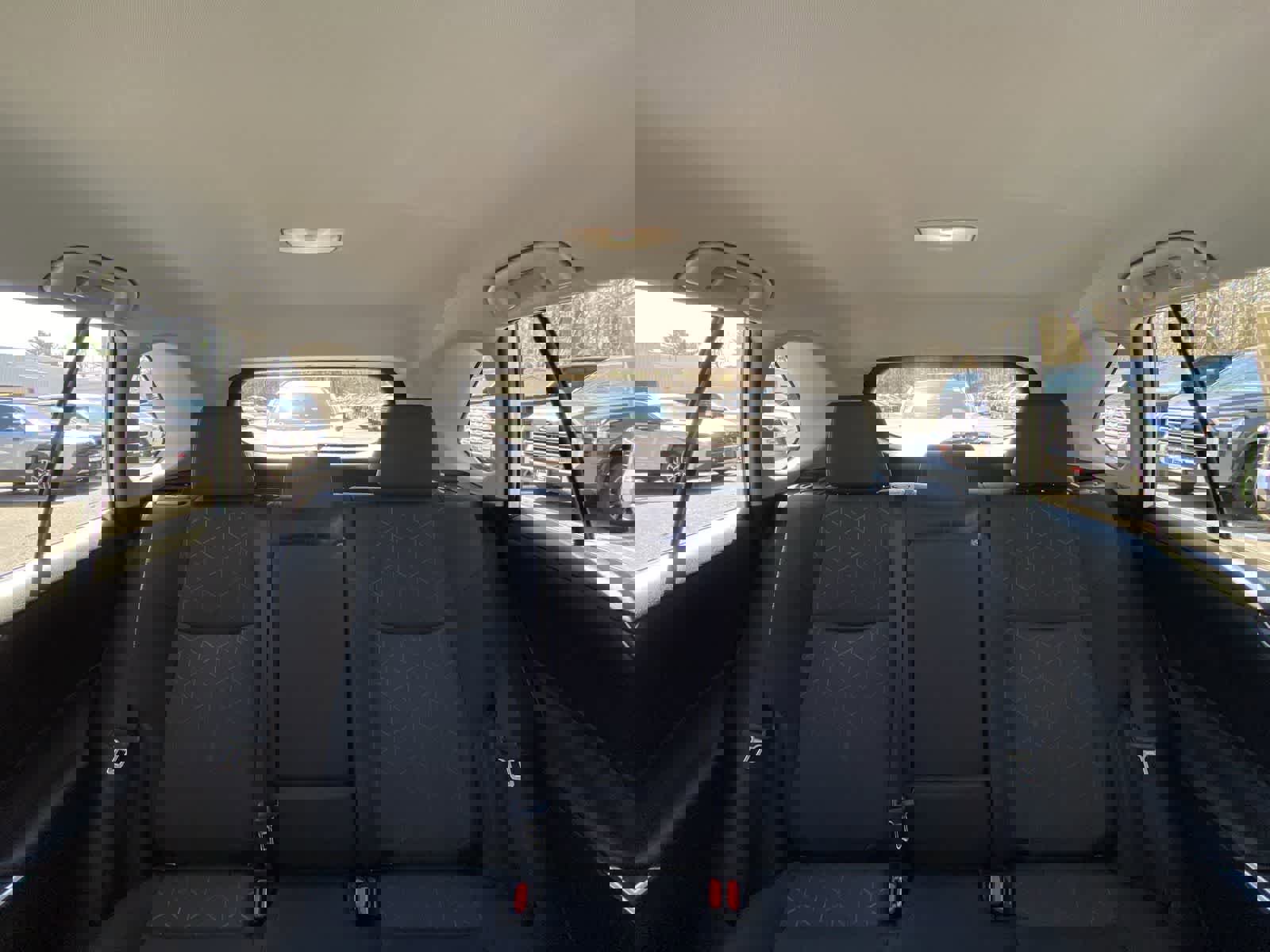 Used 2025 Toyota RAV4 XLE image 27