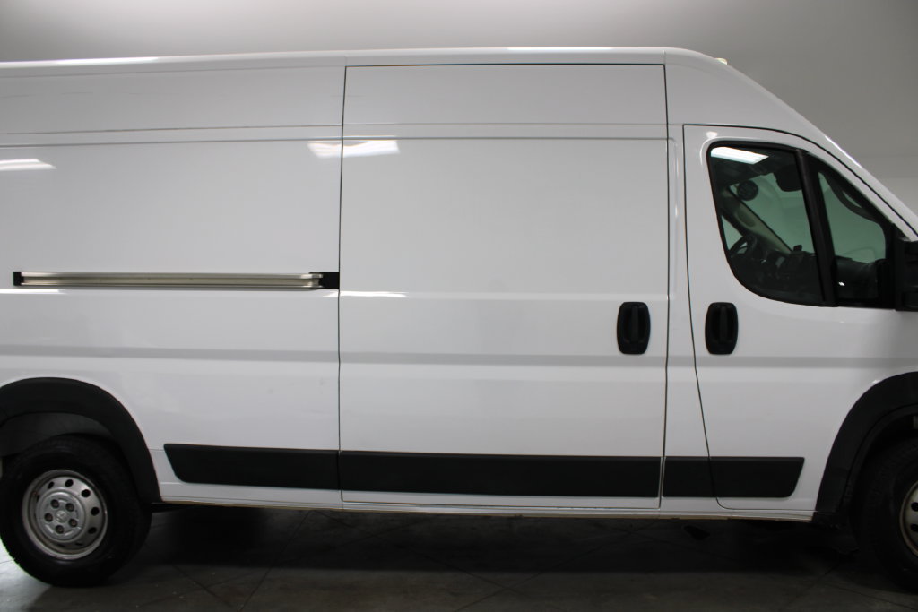 Used 2023 RAM ProMaster 2500 FWD image 11
