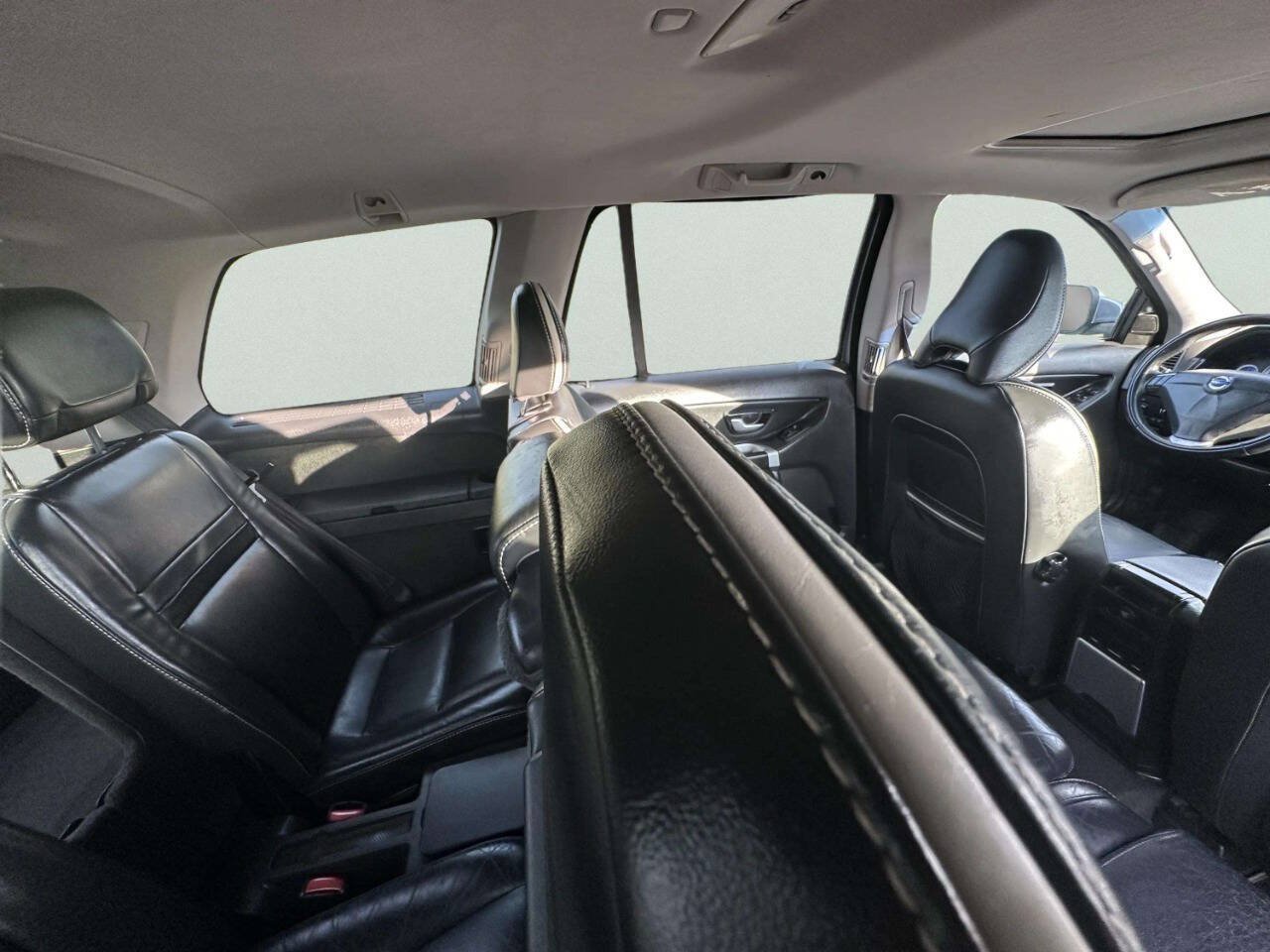 Used 2010 Volvo XC90 3.2 R-Design AWD/4WD image 22
