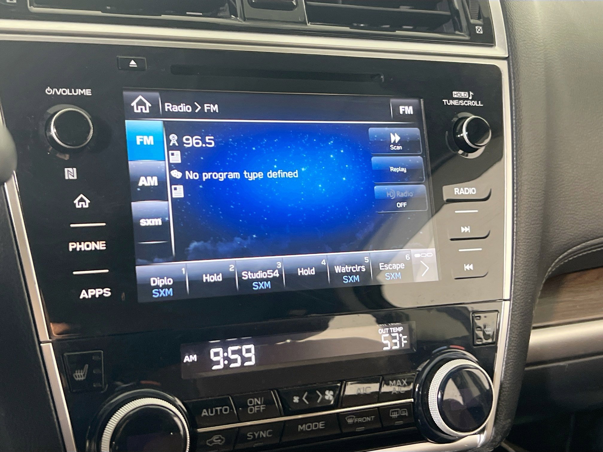 Used 2018 Subaru Outback 2.5i Touring w/ Protection Package #1 image 15
