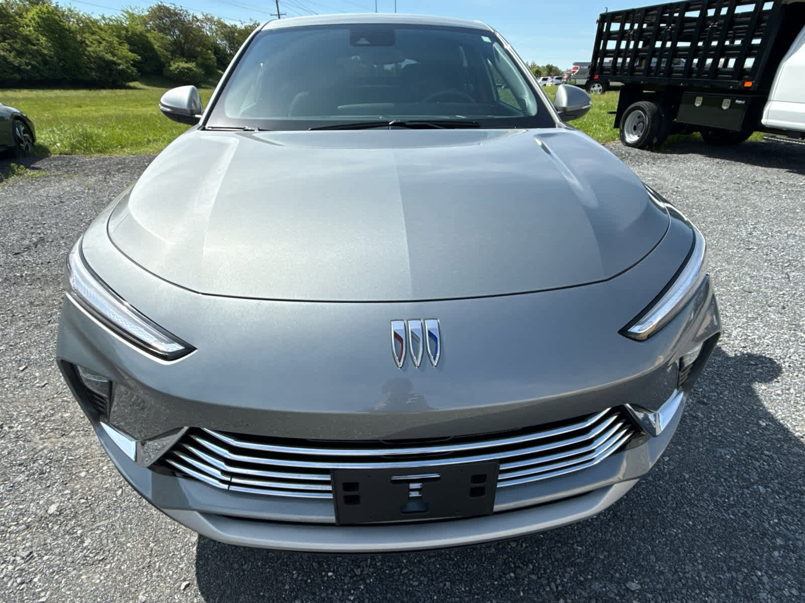 Used 2025 Buick Envista Sport Touring w/ Convenience I Package FWD image 12