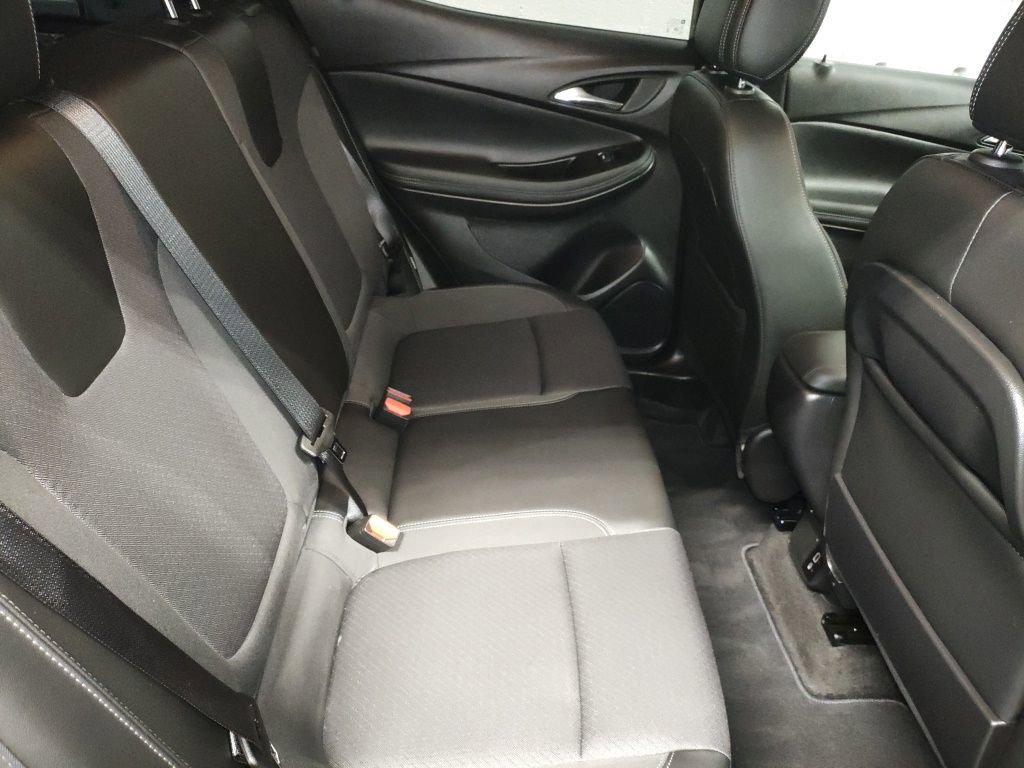 Used 2023 Buick Encore GX Preferred w/ Cold Weather Comfort Package FWD image 12