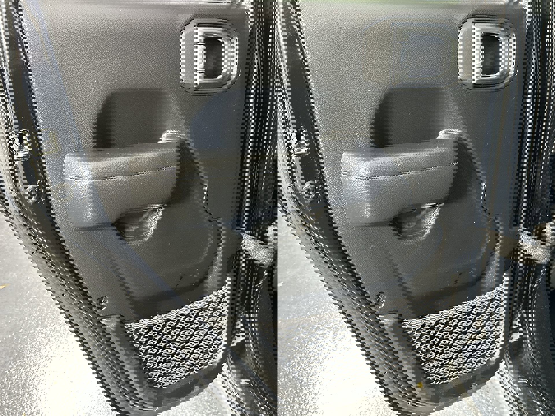 Used 2023 Jeep Wrangler Unlimited w/ Cold Weather Group image 34