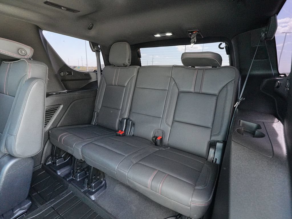 Used 2023 Chevrolet Tahoe RST w/ Luxury Package AWD/4WD image 20