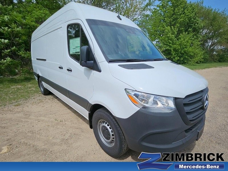 New 2024 Mercedes-Benz Sprinter 2500