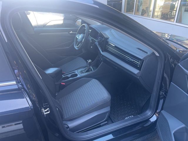 Used 2026 Volkswagen Jetta S image 9