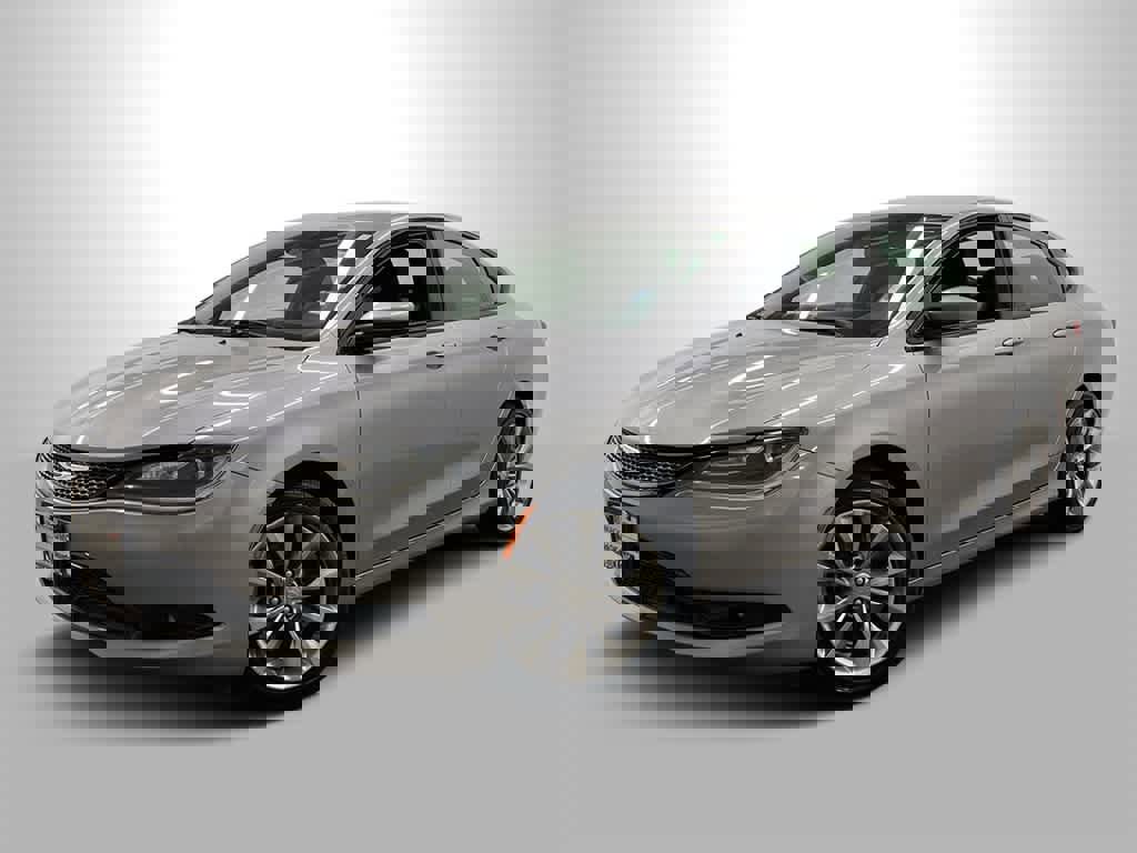 Used 2015 Chrysler 200 S