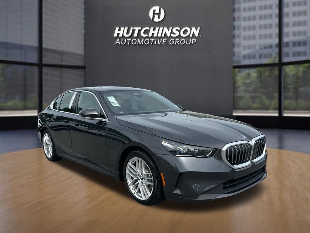 Used 2025 BMW 530i RWD video 1
