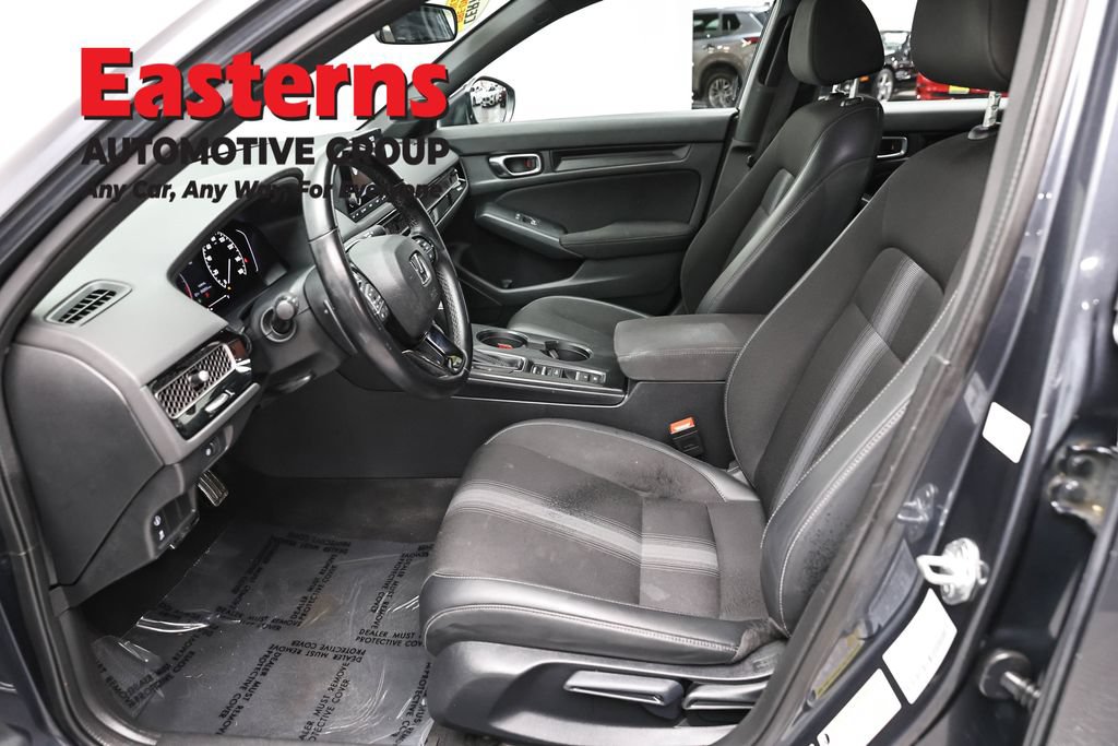 Used 2023 Honda Civic Sport image 14