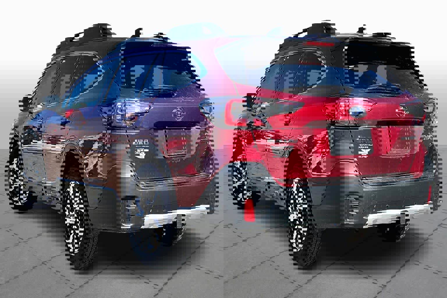 Used 2022 Subaru Outback Limited image 11