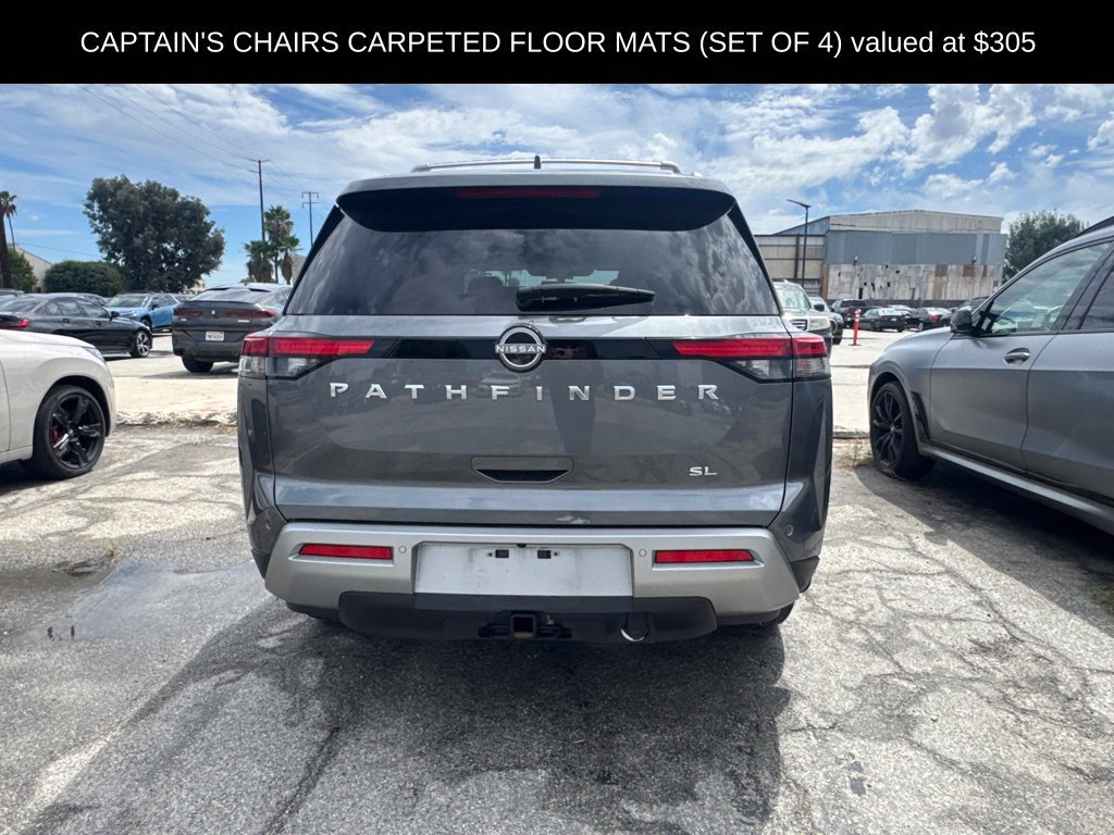 Used 2025 Nissan Pathfinder SL w/ SL Premium Package FWD image 4