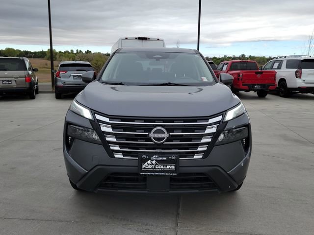 Used 2025 Nissan Rogue SV AWD/4WD image 8