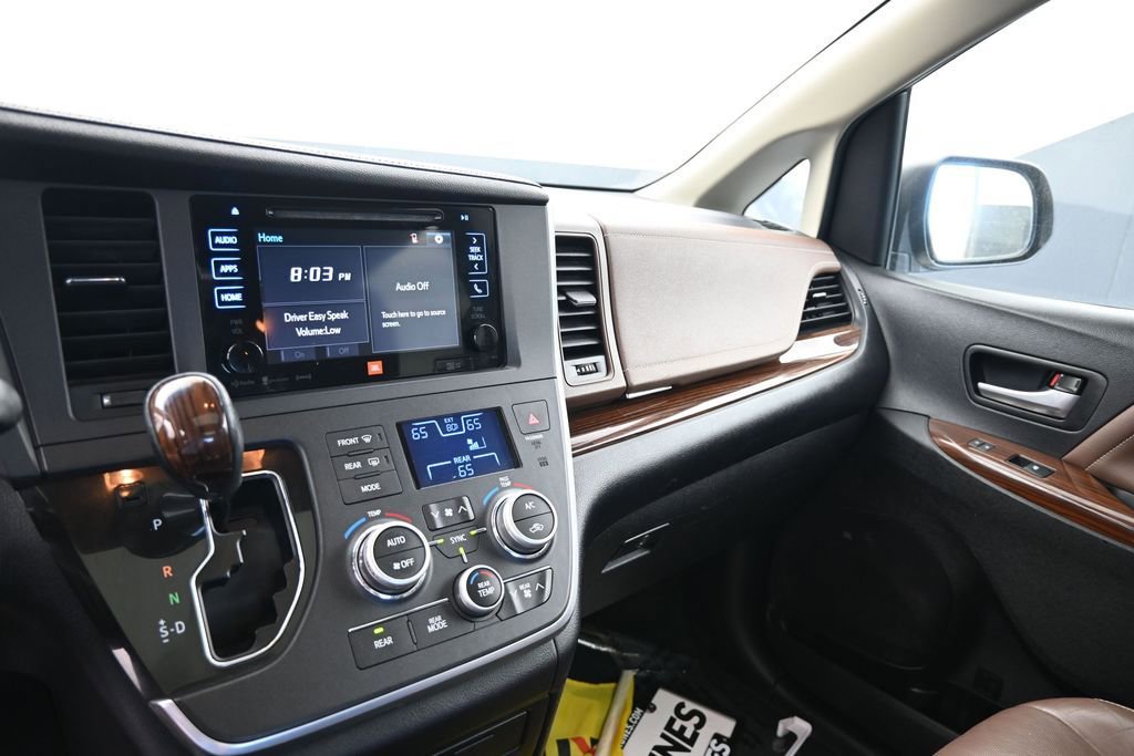 Used 2016 Toyota Sienna Limited Premium AWD/4WD image 26