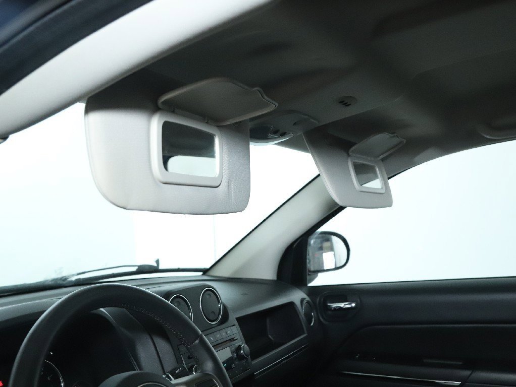 Used 2012 Jeep Compass Limited image 23