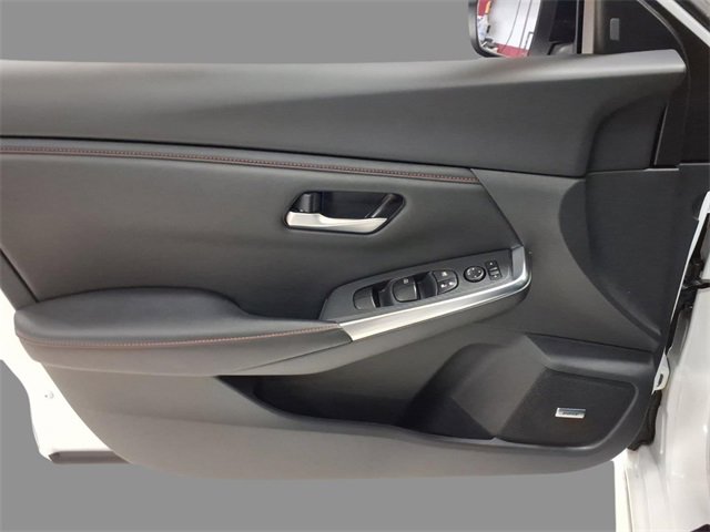 Certified 2025 Nissan Sentra SR w/ SR Premium Package image 16