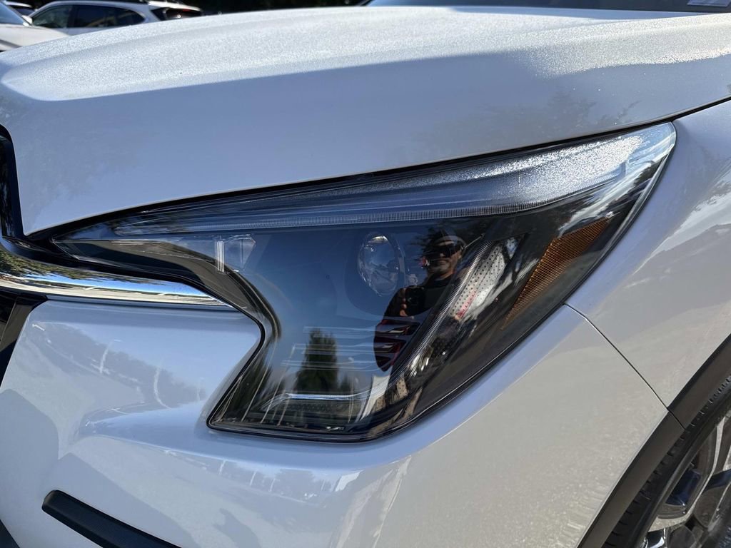 New 2025 Subaru Ascent Limited image 9