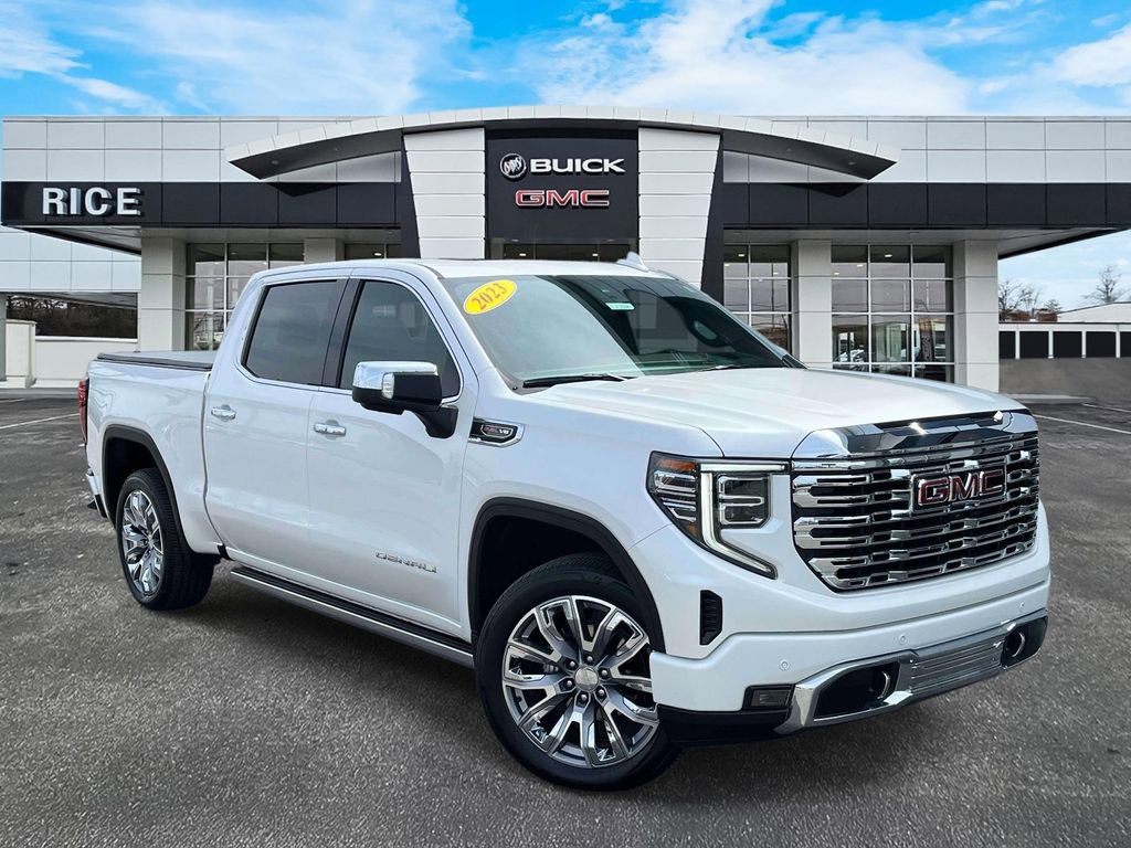 Used 2023 GMC Sierra 1500 Denali w/ Denali Reserve Package AWD/4WD image 1