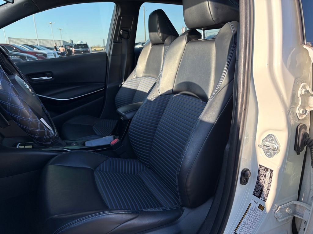 Used 2021 Toyota Corolla XSE image 13