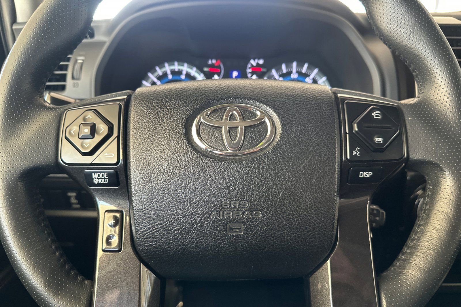 Used 2019 Toyota 4Runner TRD Off-Road Premium AWD/4WD image 27