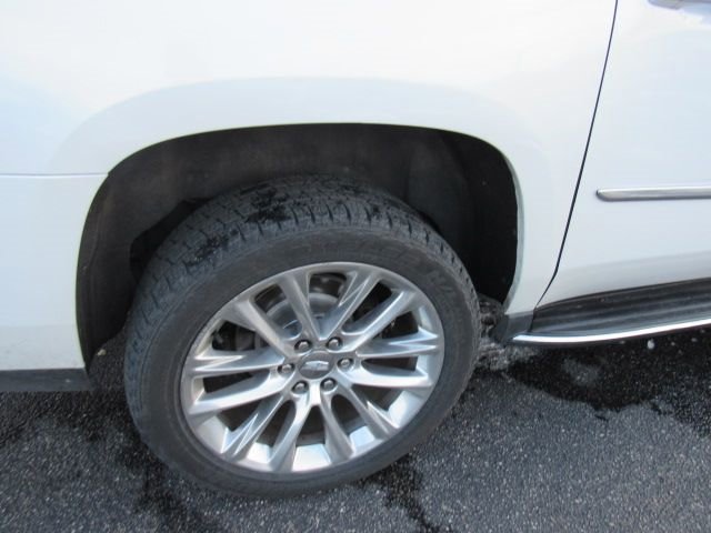 Used 2019 Cadillac Escalade ESV Luxury image 9