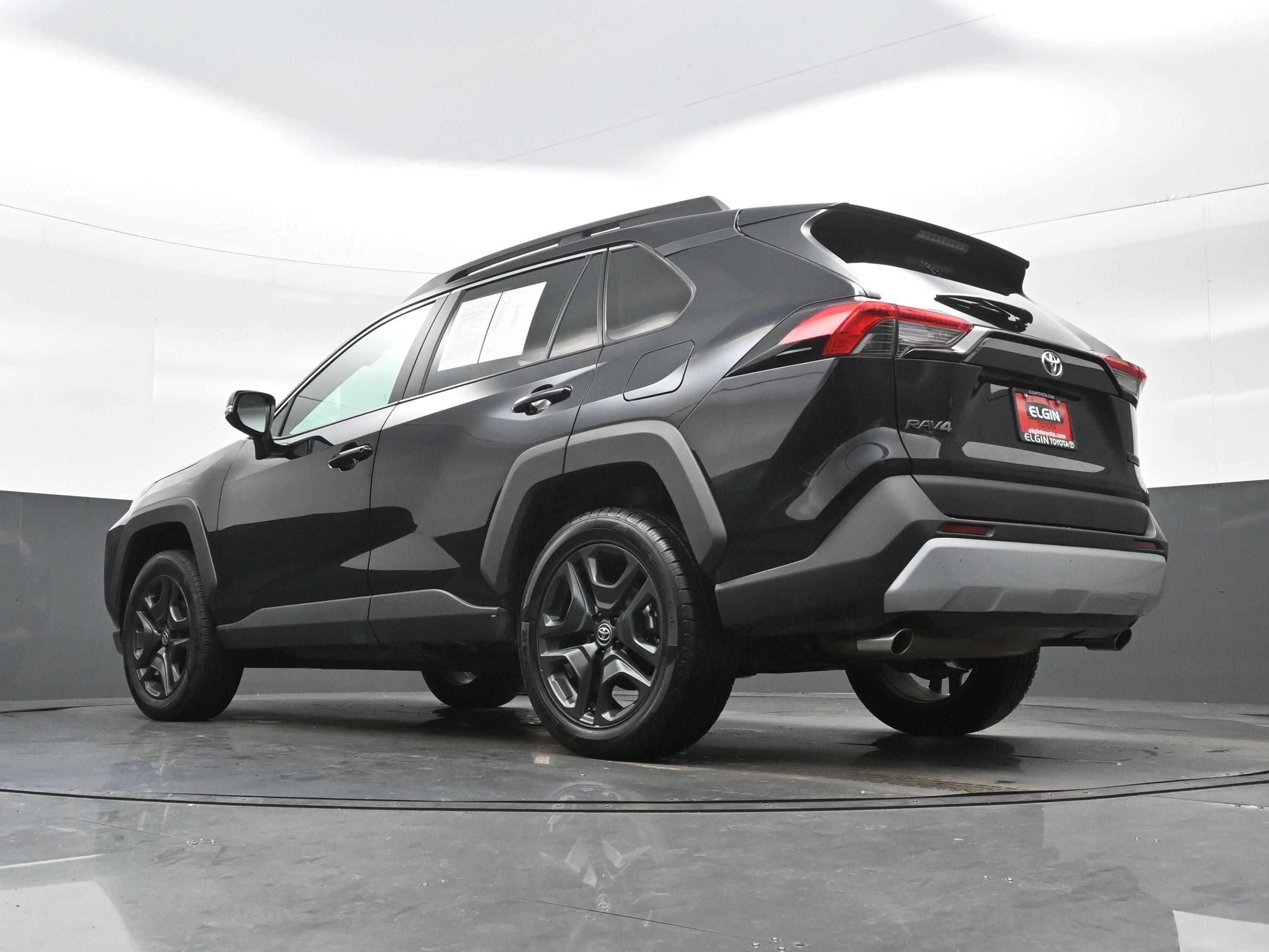 Used 2024 Toyota RAV4 Adventure AWD/4WD image 30