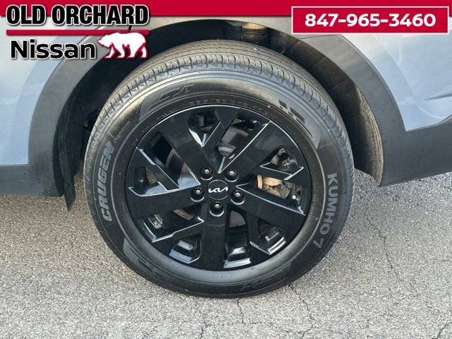 Used 2023 Kia Sorento S AWD/4WD image 11