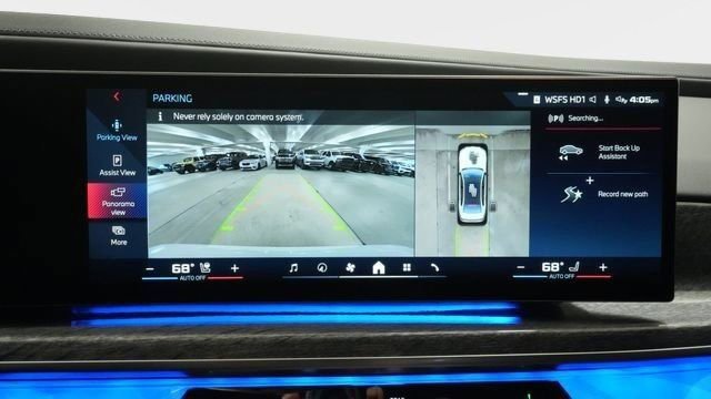 Certified 2024 BMW i7 M70 image 34