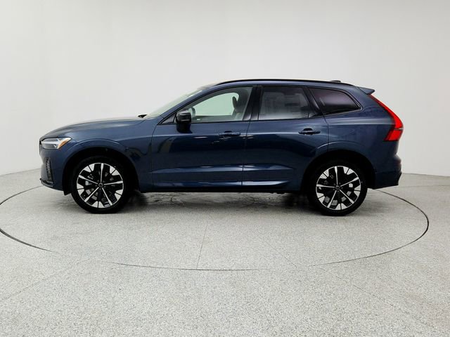 New 2026 Volvo XC60 B5 Plus w/ Protection Package Premier image 8