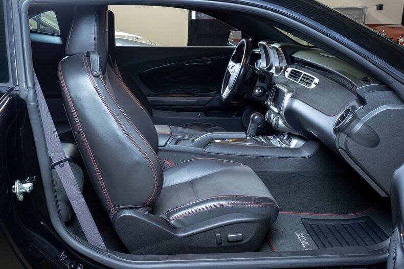 Used 2013 Chevrolet Camaro ZL1 RWD image 48