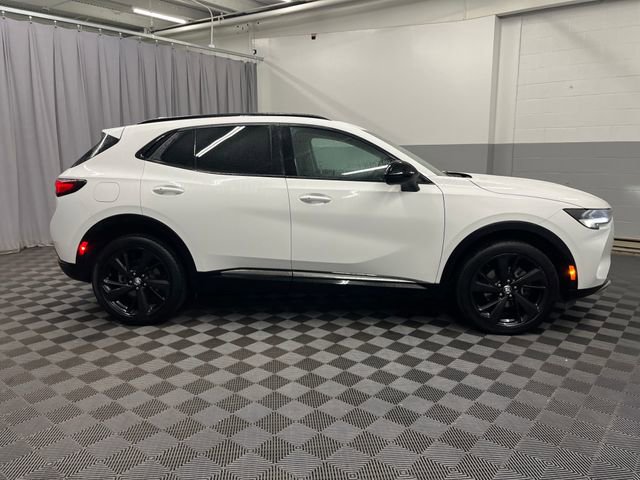 Used 2023 Buick Envision Essence w/ Sport Touring Package image 3