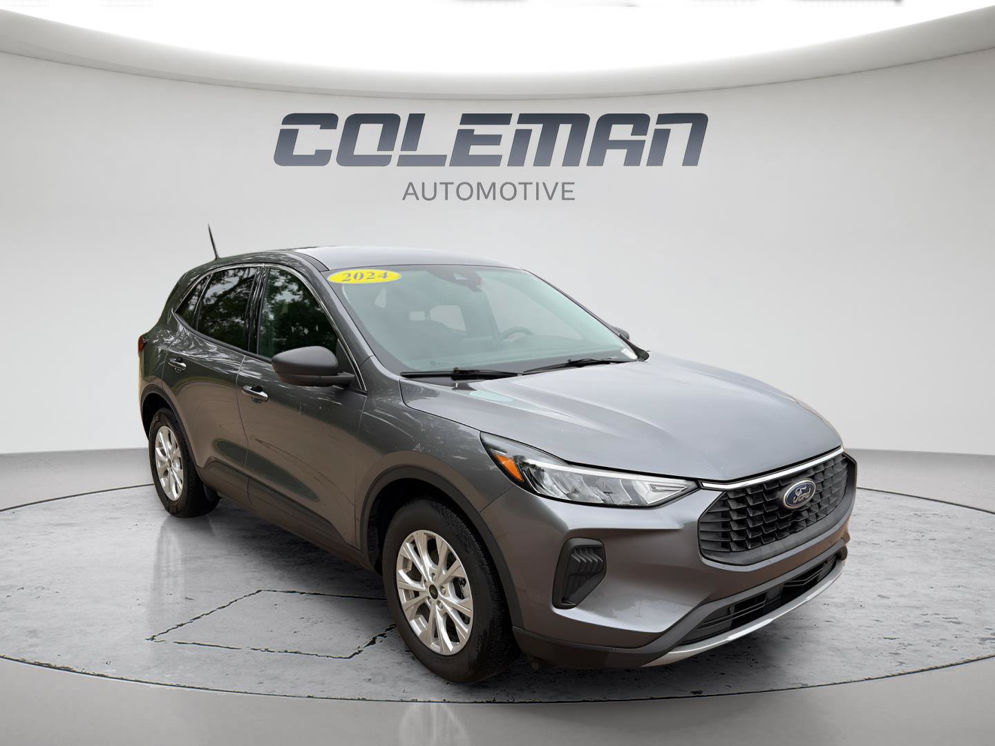 Used 2024 Ford Escape Active FWD image 11
