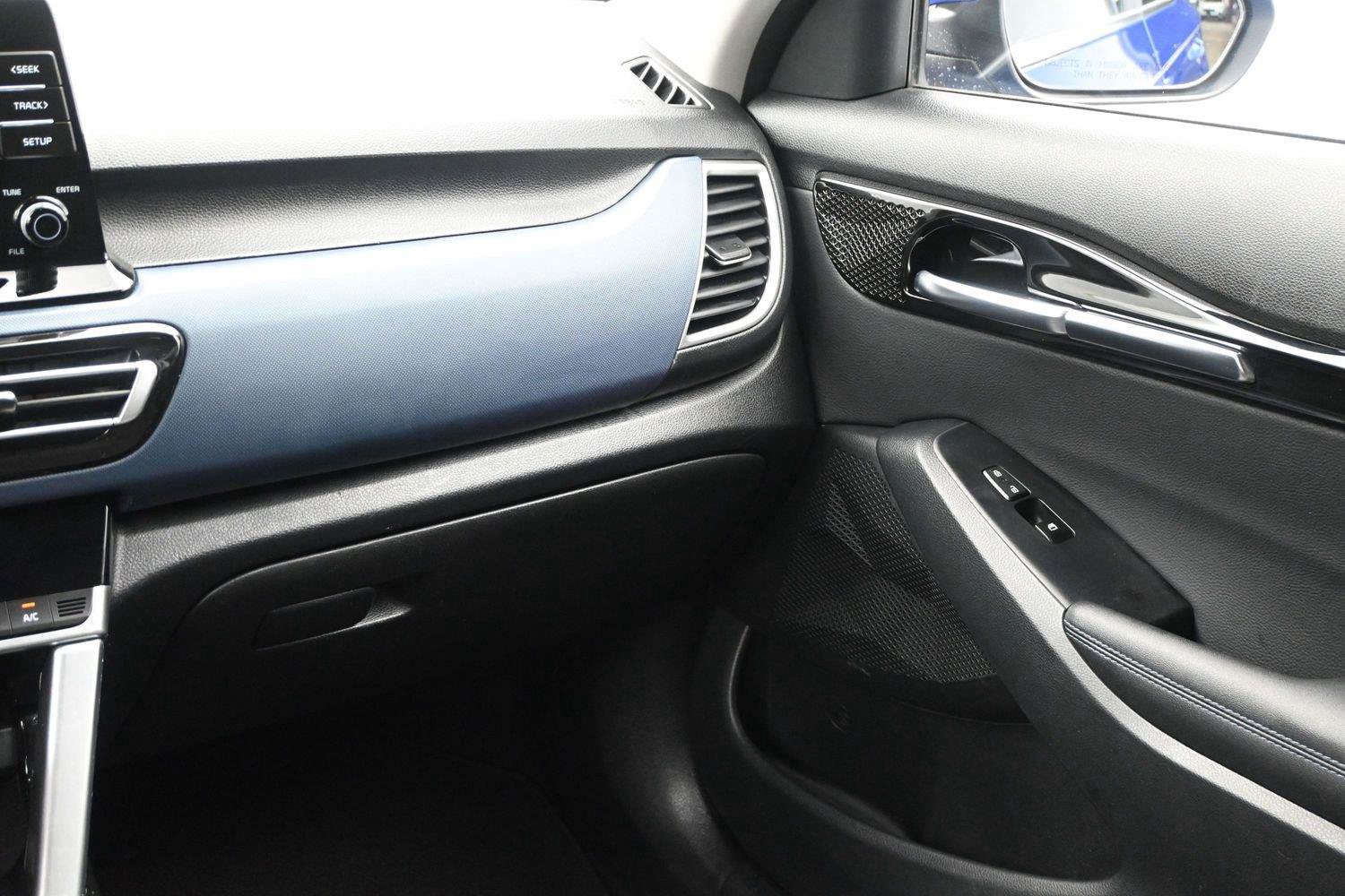 Used 2023 Kia Seltos S FWD image 14