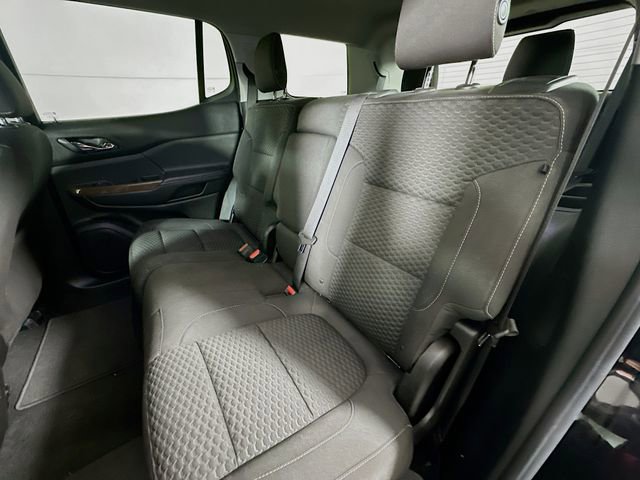 Used 2019 GMC Acadia SLE image 24