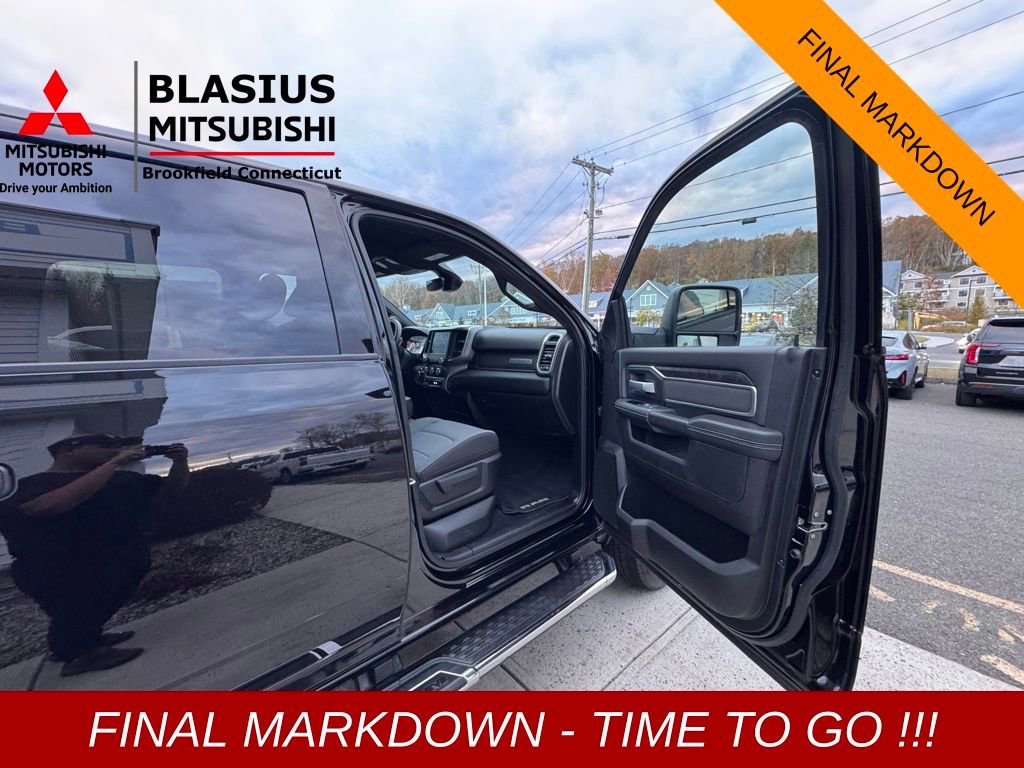 Used 2024 RAM 2500 Big Horn w/ Bed Utility Group image 12