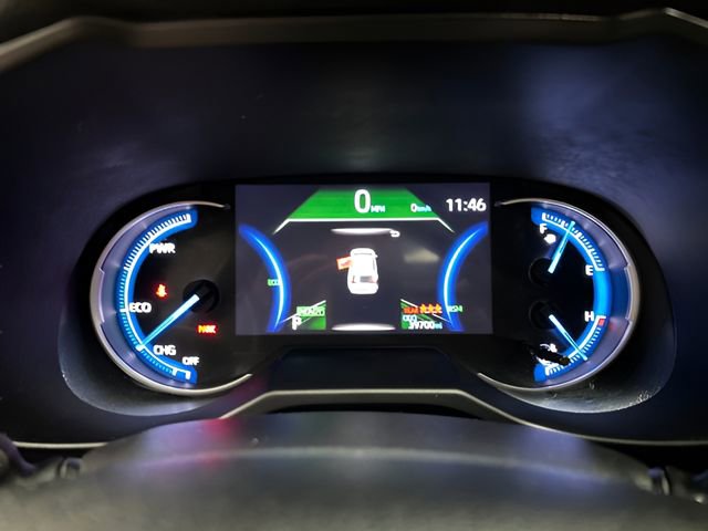 Used 2022 Toyota RAV4 XSE image 15