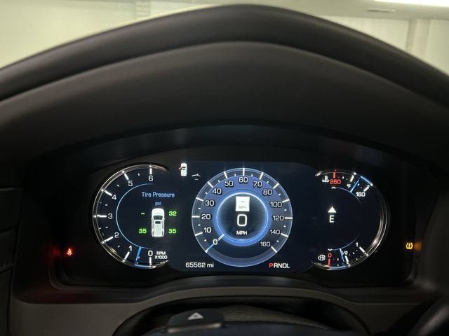 Certified 2018 Cadillac Escalade Platinum AWD/4WD image 12
